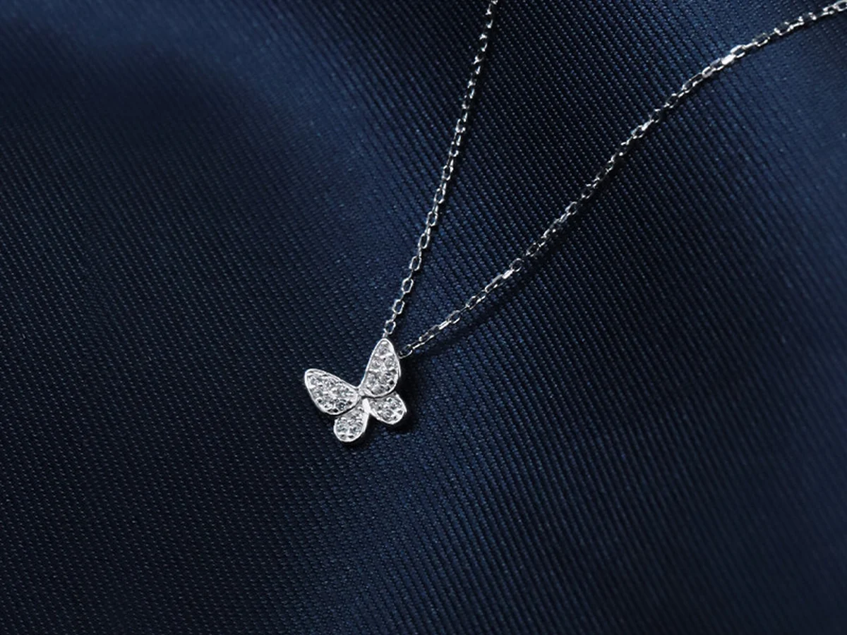Dây chuyền bạc mặt cánh bướm đính đá nhỏ Asimi Butterfly Line DC19