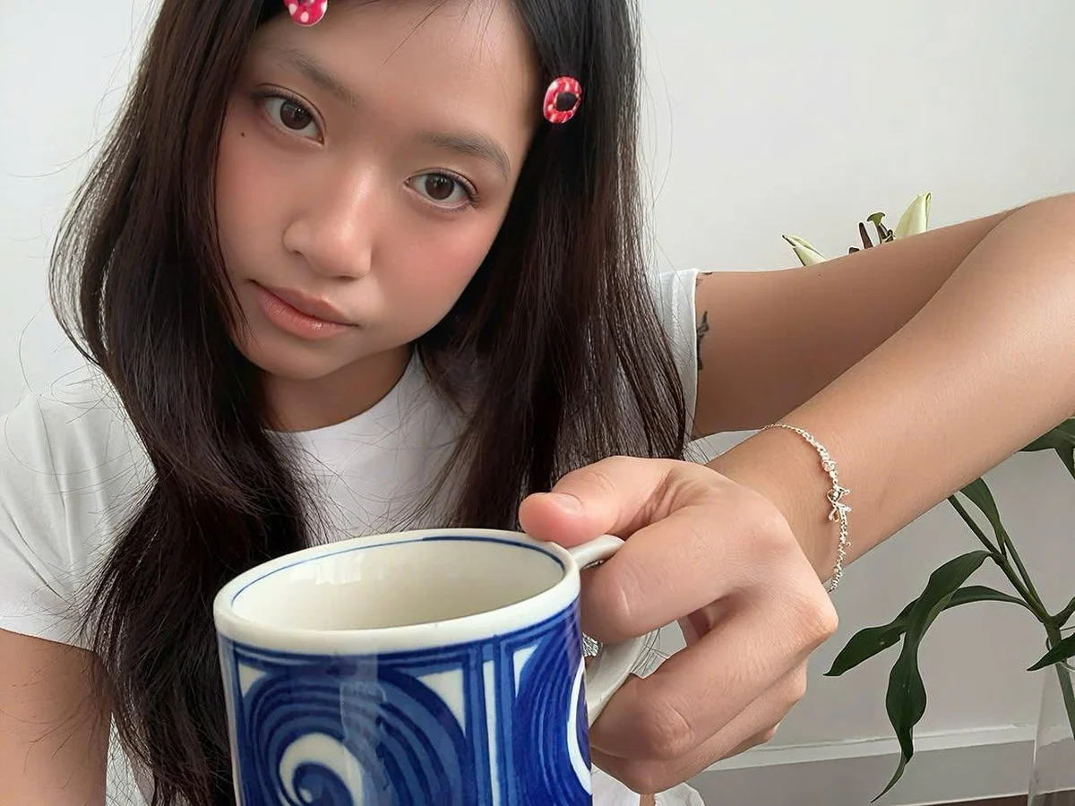 Lắc tay bạc đeo hằng ngày, hợp cả lúc đi học lẫn đi làm thêm