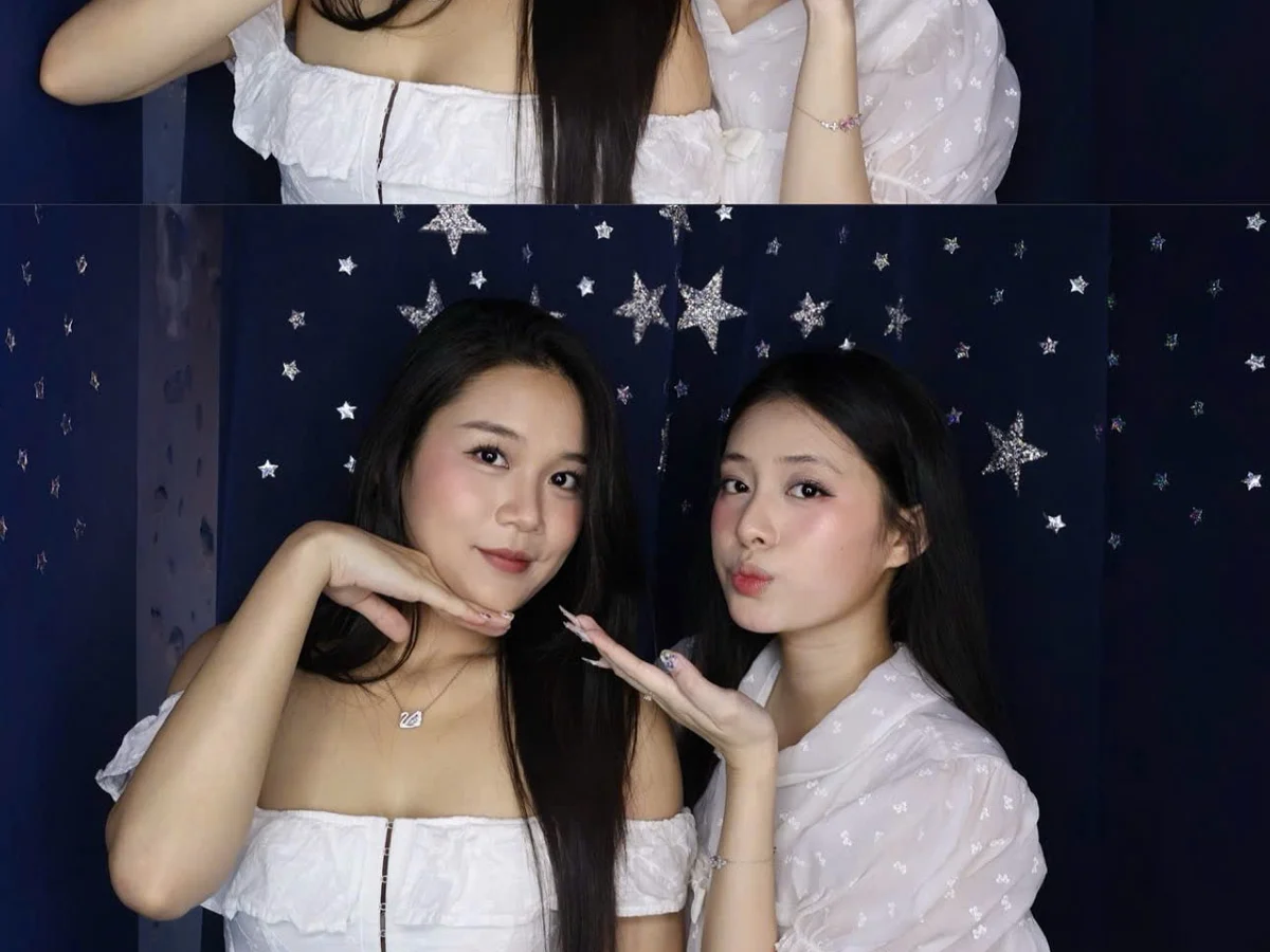 Photobooth nền sao tại cửa hàng Asimi — chụp miễn phí khi đánh giá cửa hàng trên Google Maps