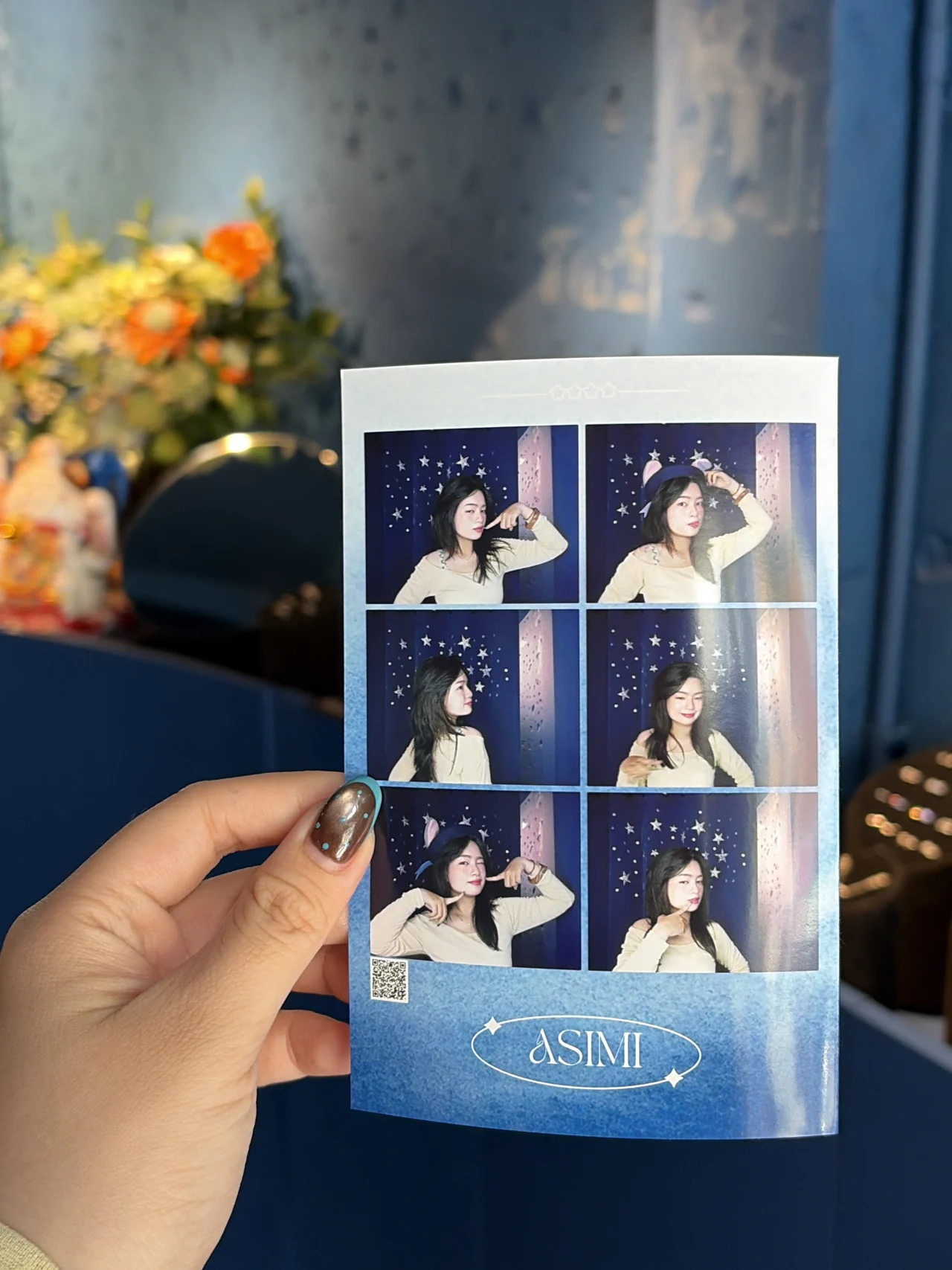 Dải hình photobooth đôi in ra ngay tại cửa hàng Asimi