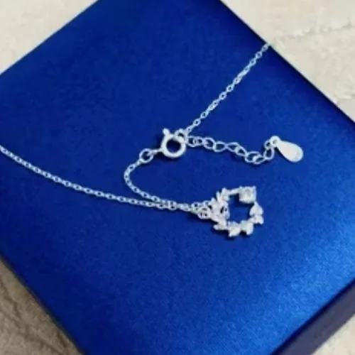 Khách đánh giá Dây chuyền bạc Vòng Nguyệt Quế Asimi Moon Crown DC62
