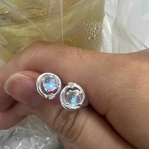 Khách đánh giá Bông tai bạc Ý S925 đính đá Ocean đơn giản Asimi Ocean Line KT35
