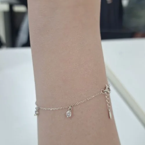 Khách đánh giá Lắc tay bạc Ý S925 đính đá Asimi Simple Heart LT24