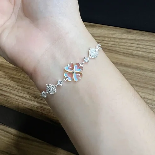 Khách đánh giá Lắc tay bạc rút cỏ 4 lá Asimi Fortune Leaf LT31