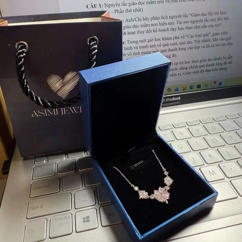 Khách đánh giá Lắc tay bạc nữ Cỏ 4 Lá Hồng Asimi Love Letter Bloom LT52