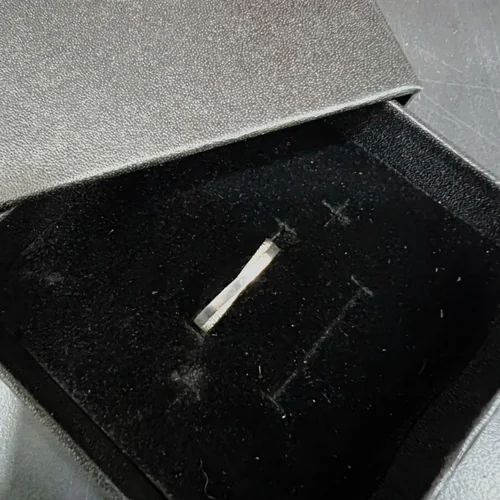 Khách đánh giá Nhẫn bạc nữ dải đá uốn lượn Lumi Asimi Lumi Still NA23